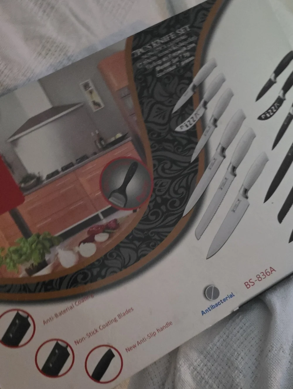 White Handle Stainless Steel Knife Set - BS-836A